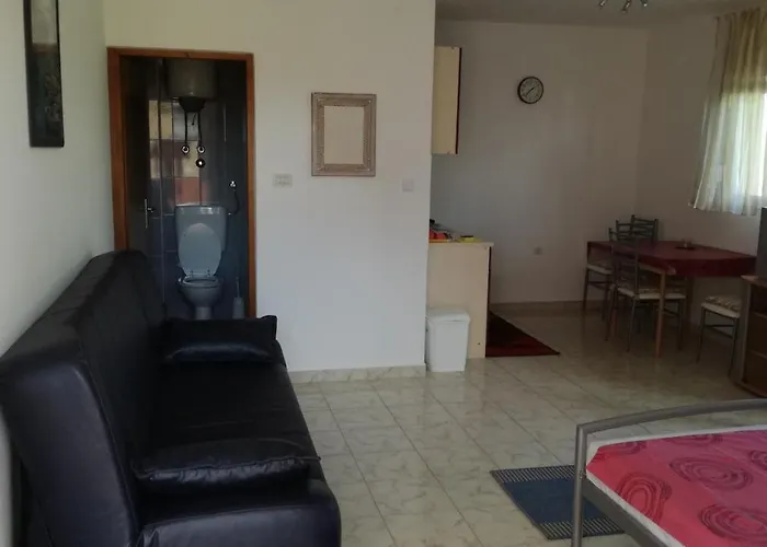 Studio Barbat 11472c * Barbat na Rabu